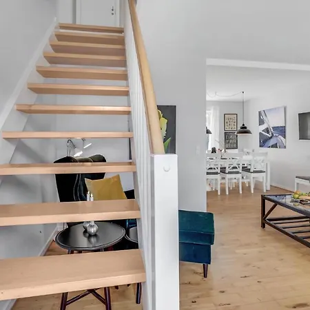 Awesome In With Kitchen * Tranekaer